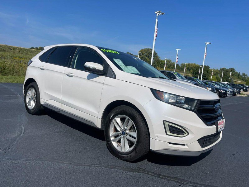 Used 2015 Ford Edge Sport w/ Equipment Group 401A AWD/4WD image 2