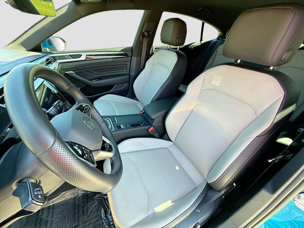 Used 2023 Volkswagen Arteon SE image 22