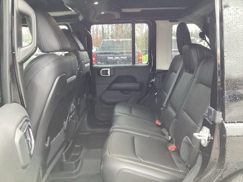 New 2025 Jeep Wrangler Unlimited Rubicon 392 image 19