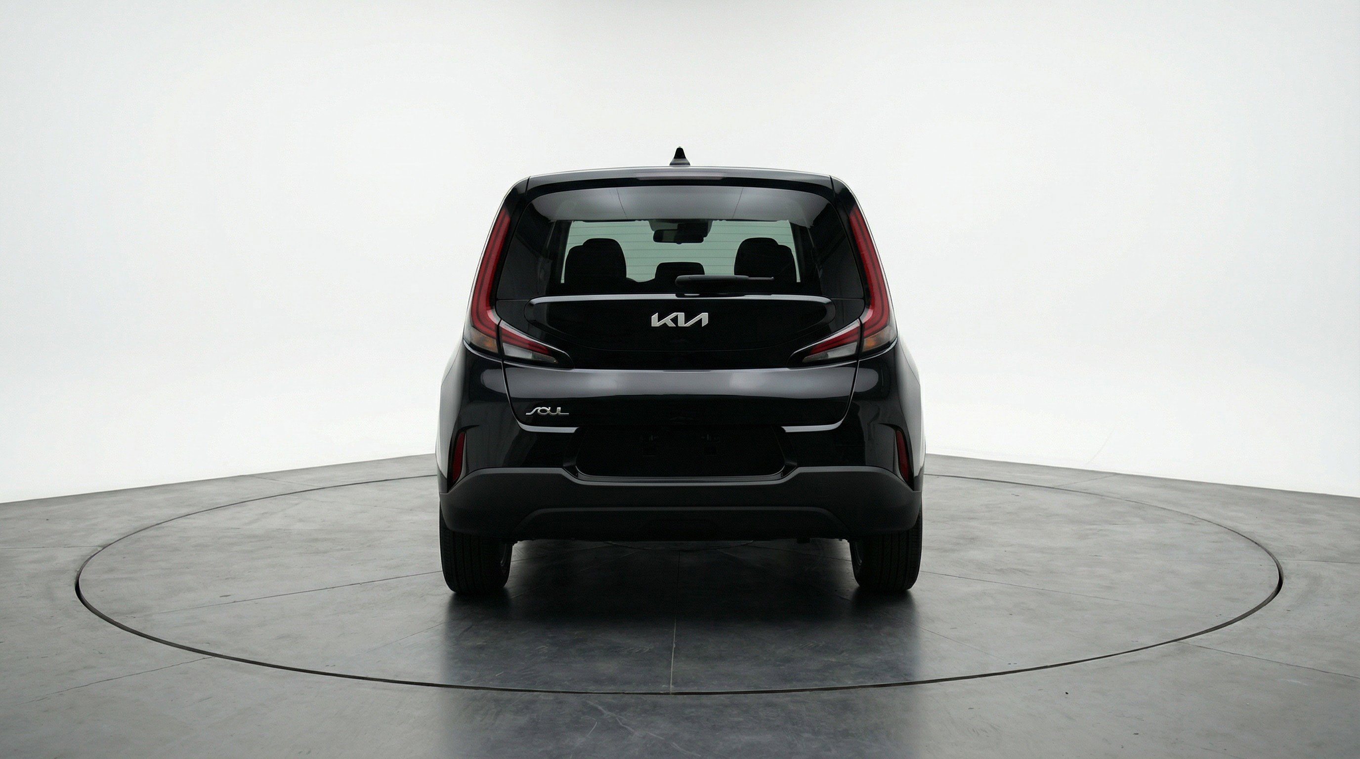 Used 2025 Kia Soul LX w/ LX Technology Package FWD image 7