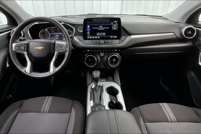 Certified 2024 Chevrolet Blazer LT w/ Convenience Package AWD/4WD image 14