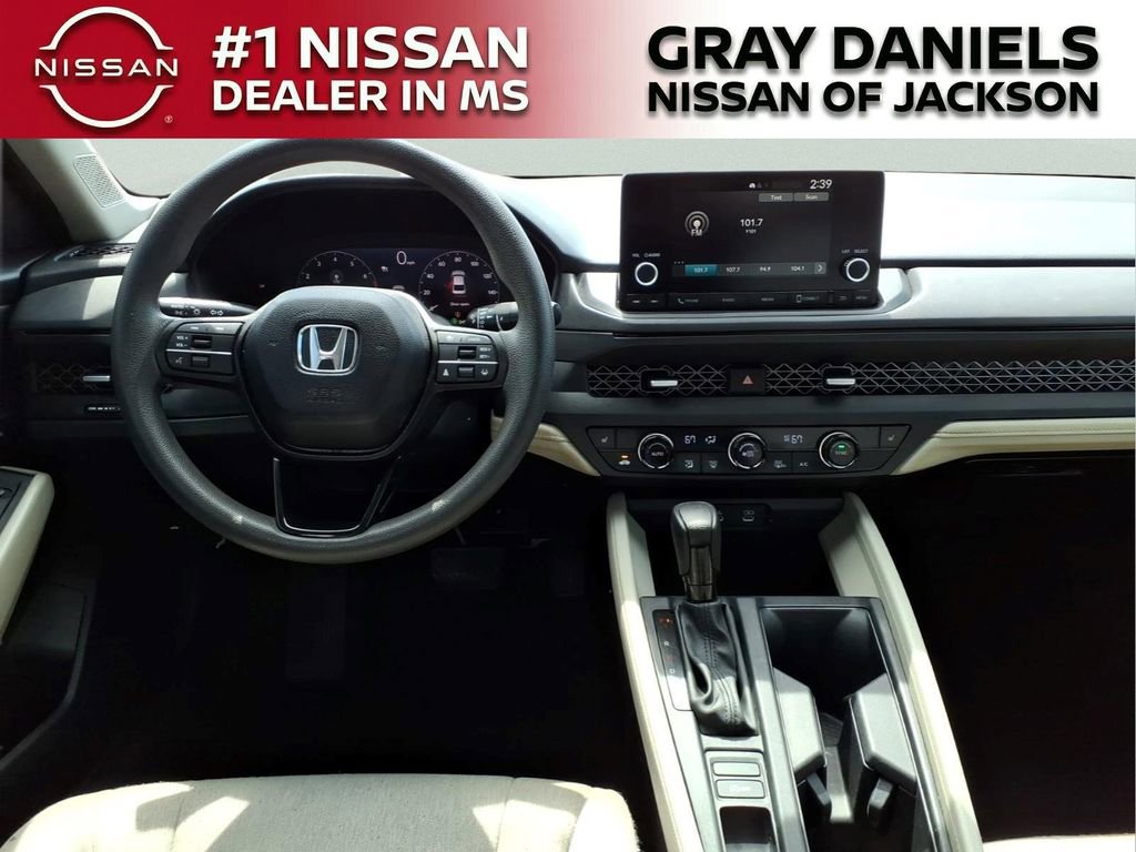 Used 2024 Honda Accord EX image 8