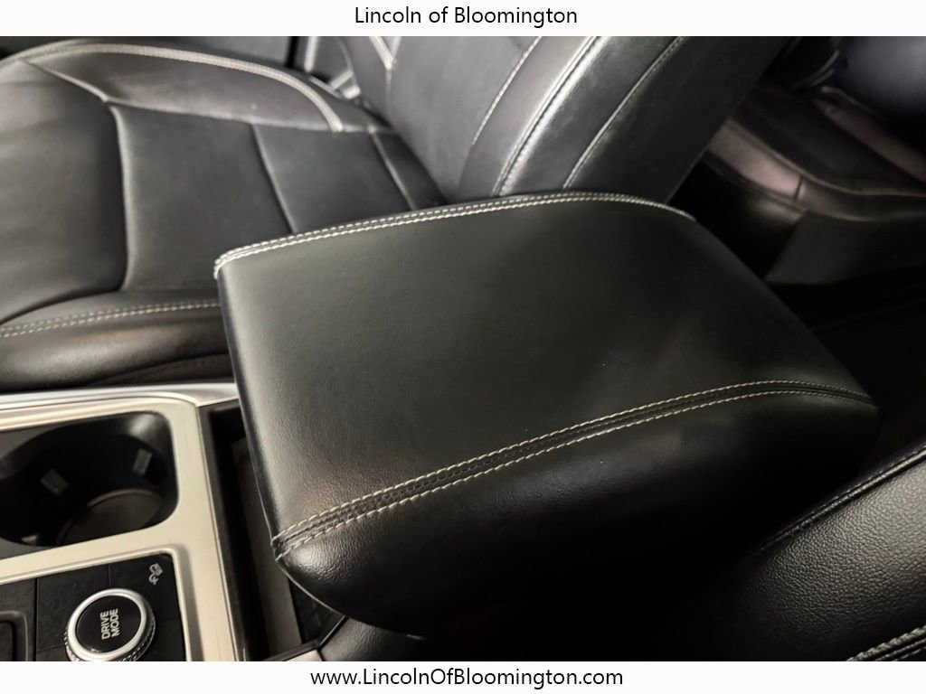 Used 2023 Ford Explorer Limited w/ Limited Technology Package image 48