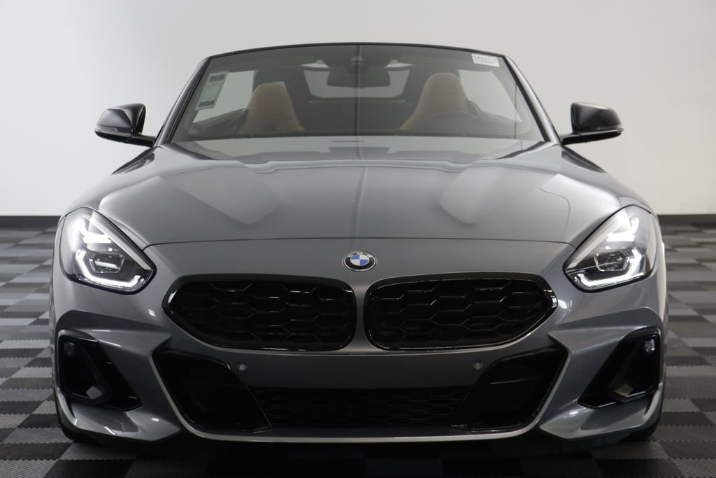 Certified 2025 BMW Z4 M40i w/ Shadowloine Package RWD image 20