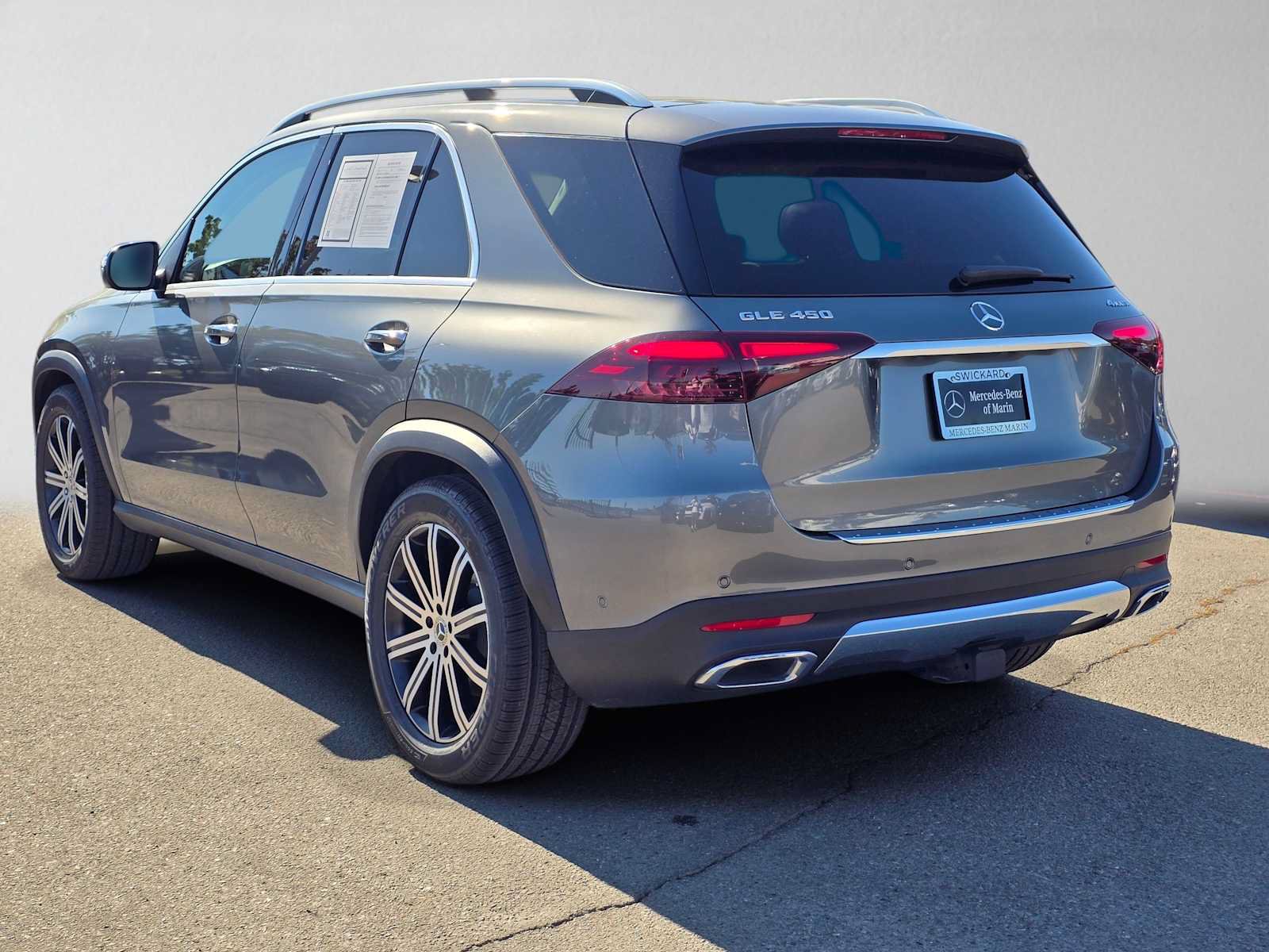 Used 2024 Mercedes-Benz GLE 450 4MATIC image 5