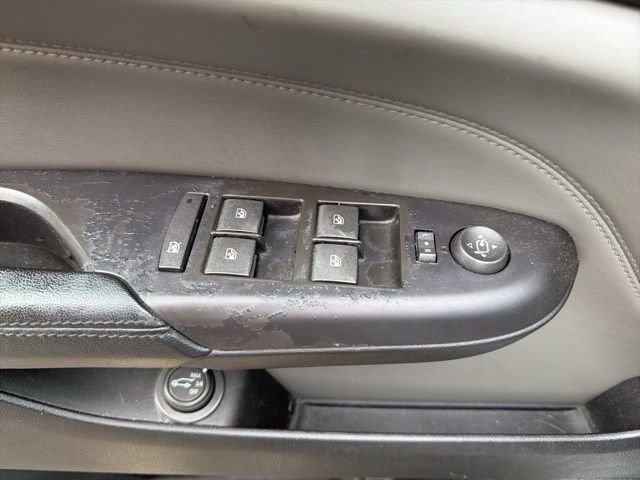 Used 2010 Cadillac SRX Luxury image 20