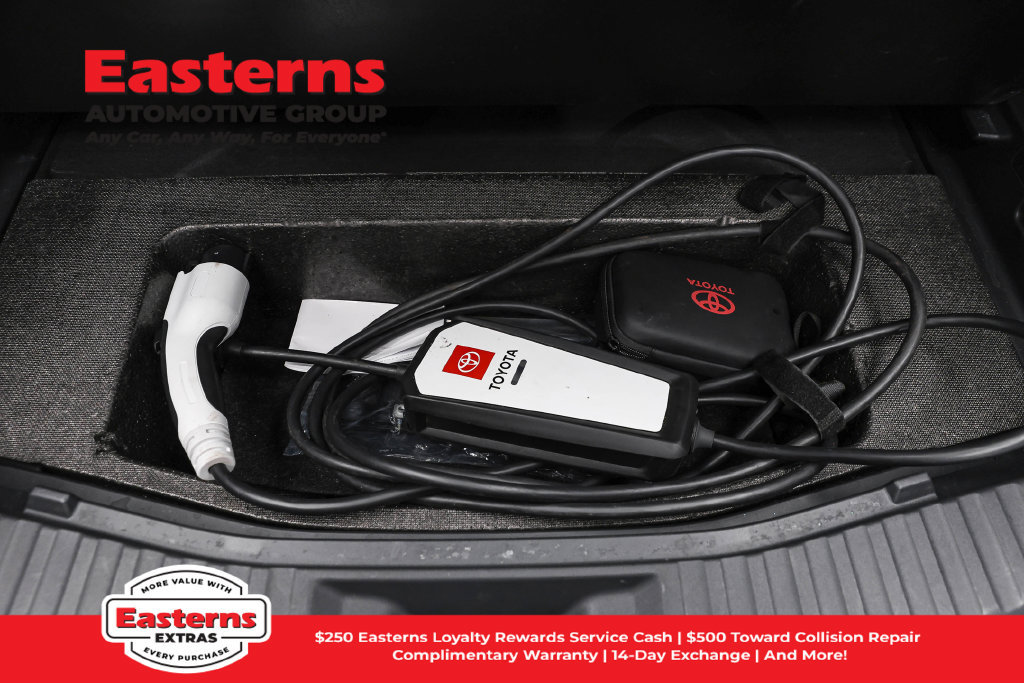 Used 2024 Toyota bZ4X FWD image 10