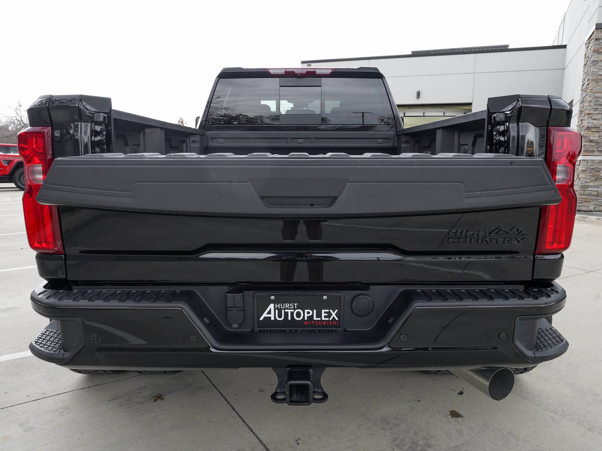 Used 2026 Chevrolet Silverado 3500 High Country w/ High Country Premium Package AWD/4WD image 4