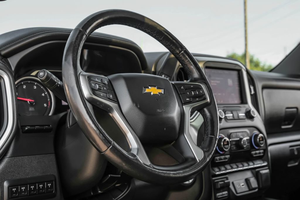 Used 2020 Chevrolet Silverado 2500 LTZ w/ LTZ Premium Package image 14