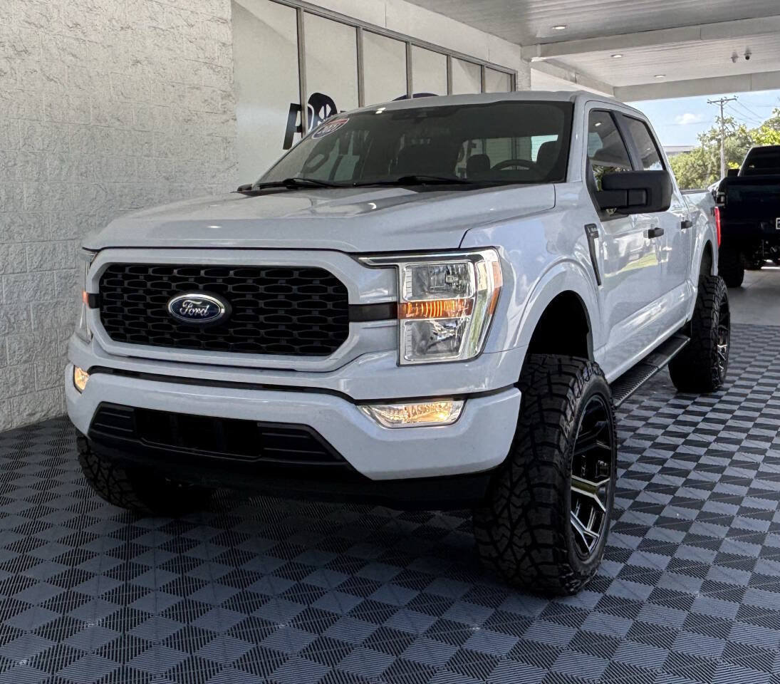 Used 2021 Ford F150 XL w/ STX Appearance Package RWD image 3