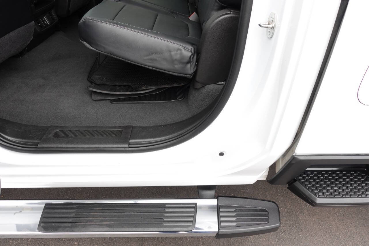 Used 2024 GMC Sierra 2500 SLE image 22