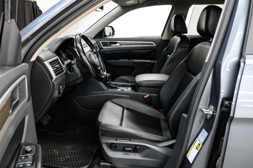 Used 2018 Volkswagen Atlas SEL FWD image 4
