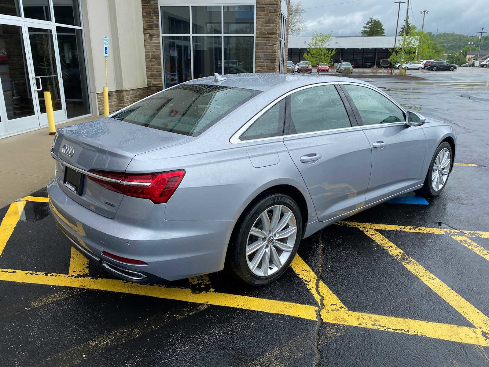 Used 2019 Audi A6 2.0T Premium w/ Convenience Package AWD/4WD image 4