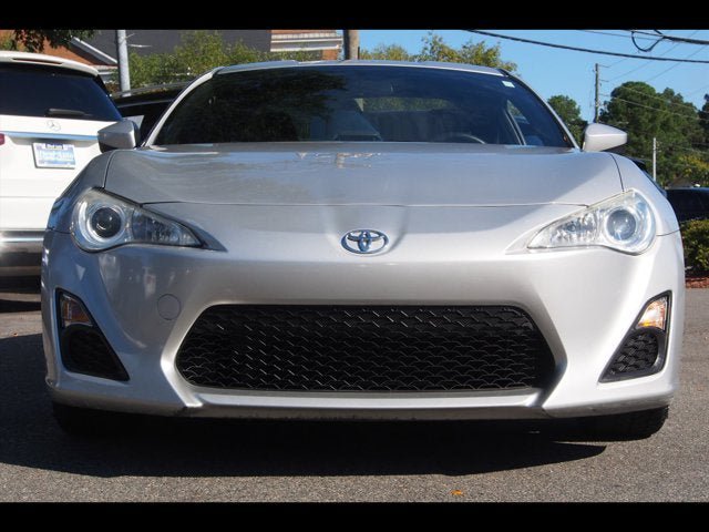 Used 2013 Scion FR-S RWD image 4