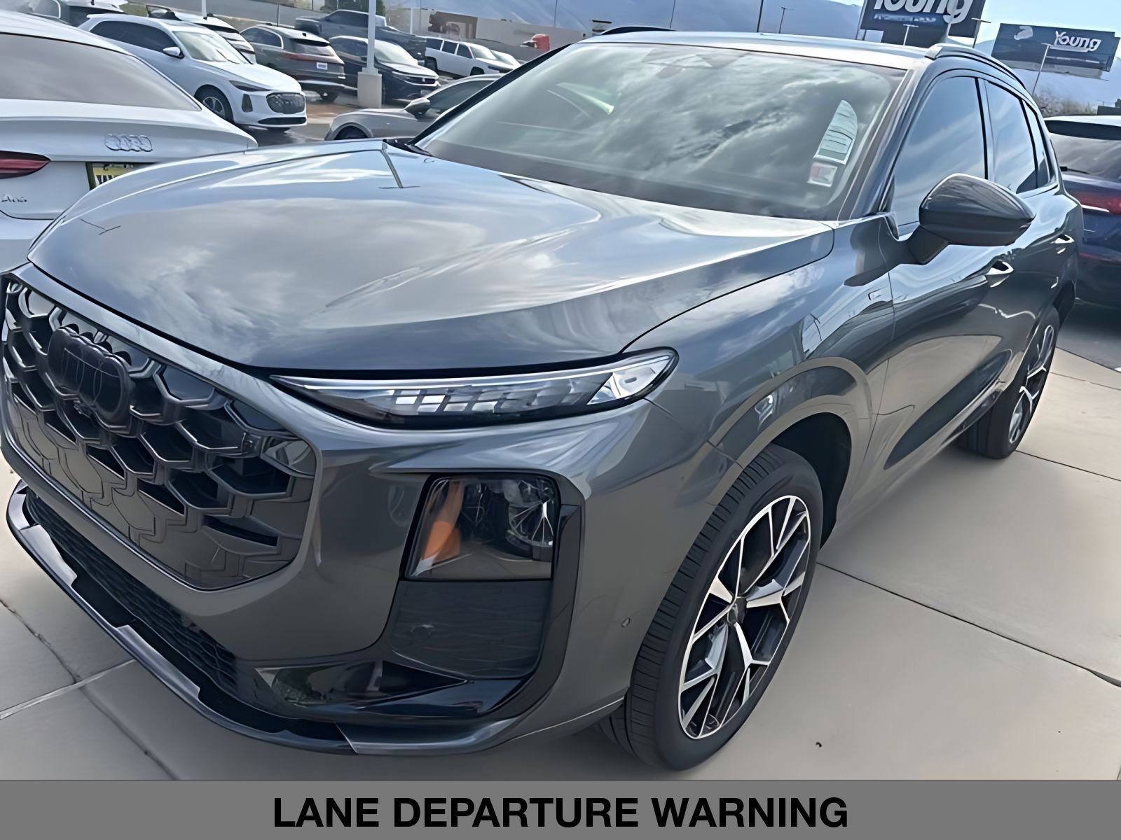 New 2026 Audi Q3 quattro 2.0T image 7