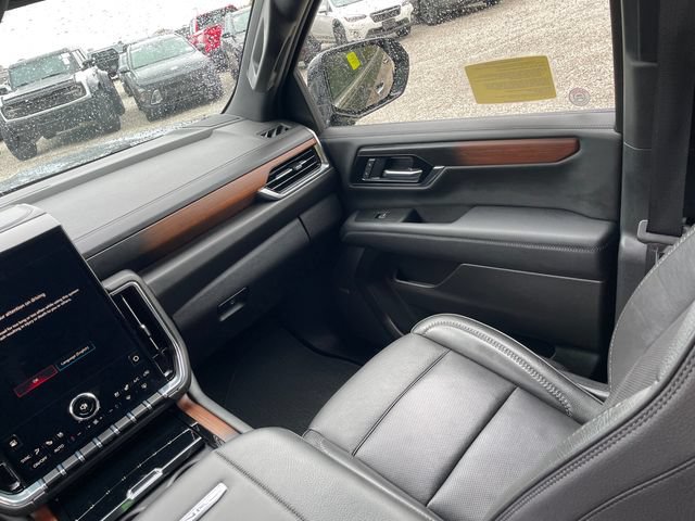 Certified 2025 GMC Yukon Denali AWD/4WD image 25