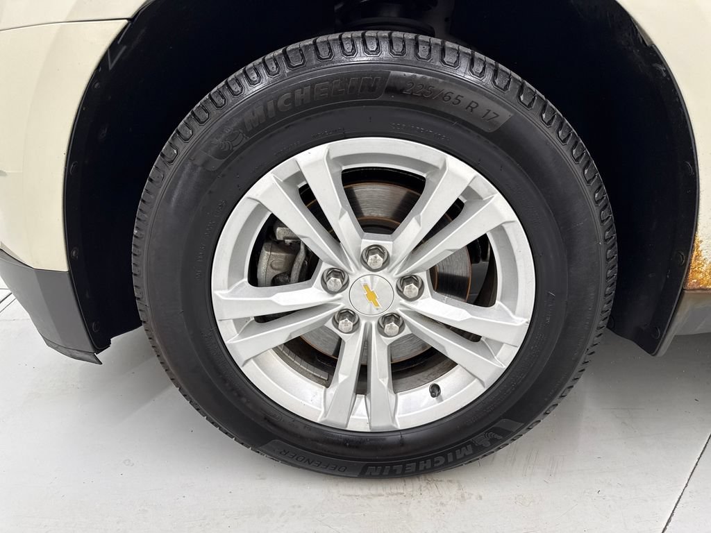 Used 2015 Chevrolet Equinox LT w/ Driver Convenience Package FWD image 10