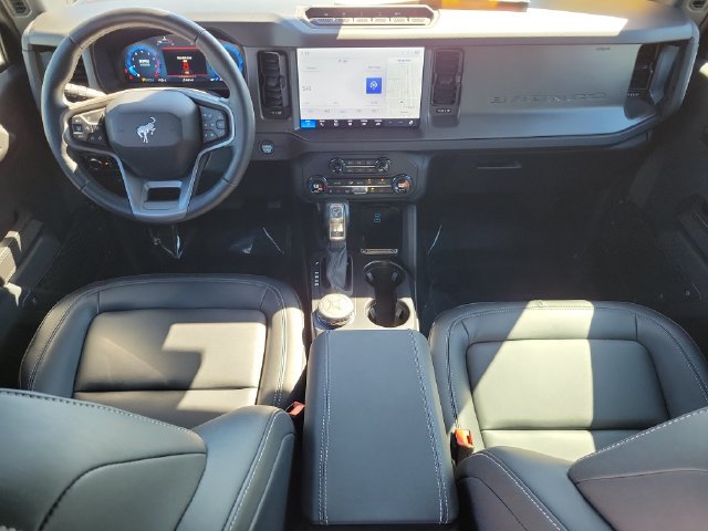 Used 2025 Ford Bronco Badlands AWD/4WD image 11