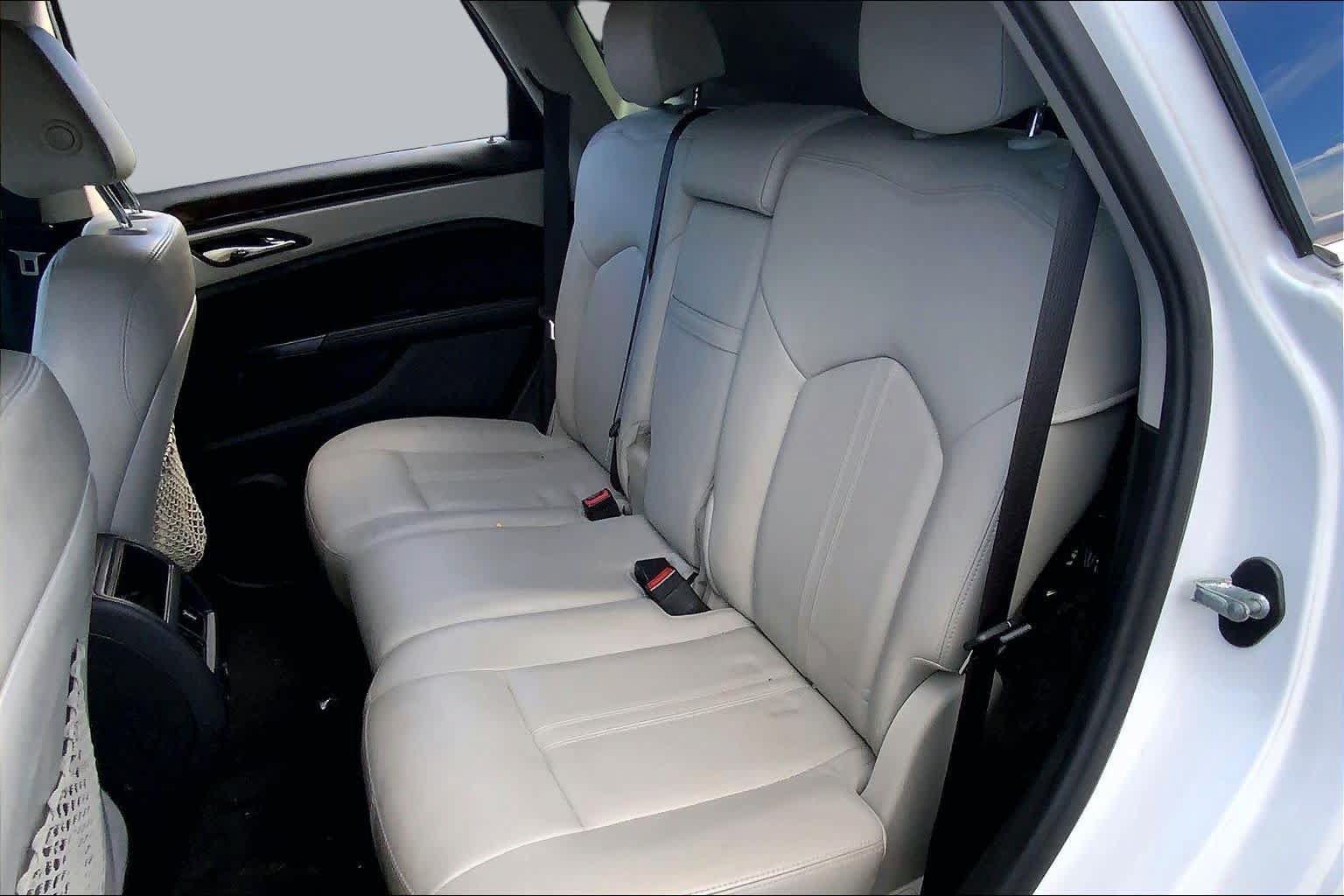 Used 2014 Cadillac SRX Luxury FWD image 21