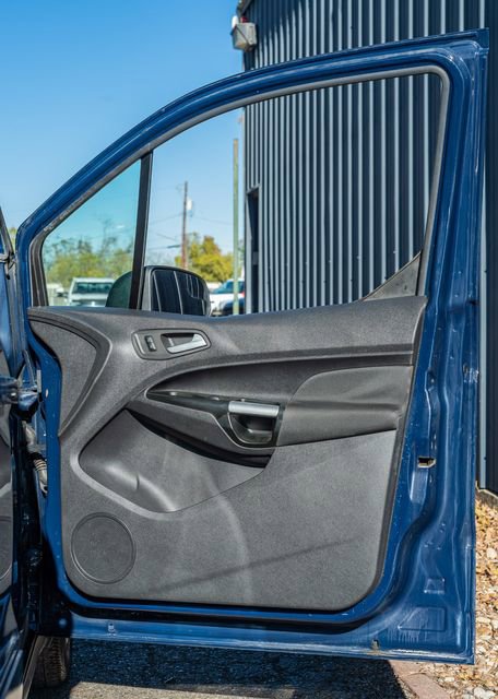 Used 2017 Ford Transit Connect XLT image 42