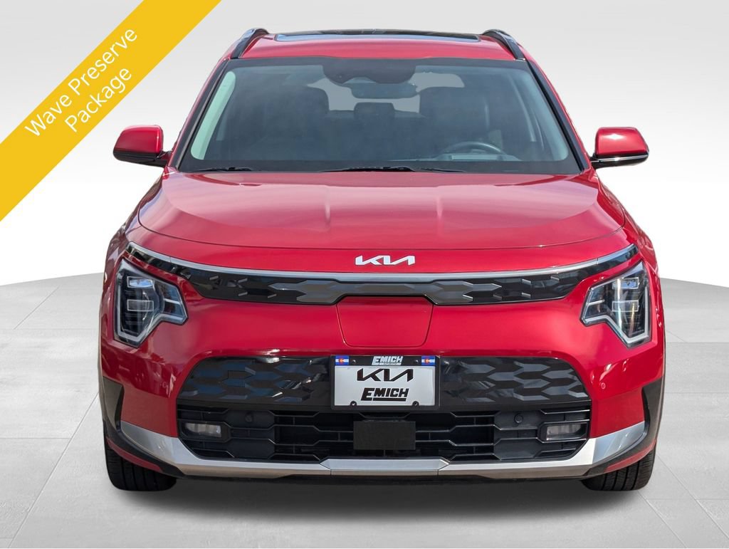 Certified 2025 Kia Niro Wave w/ Wave Preserve Package FWD image 9