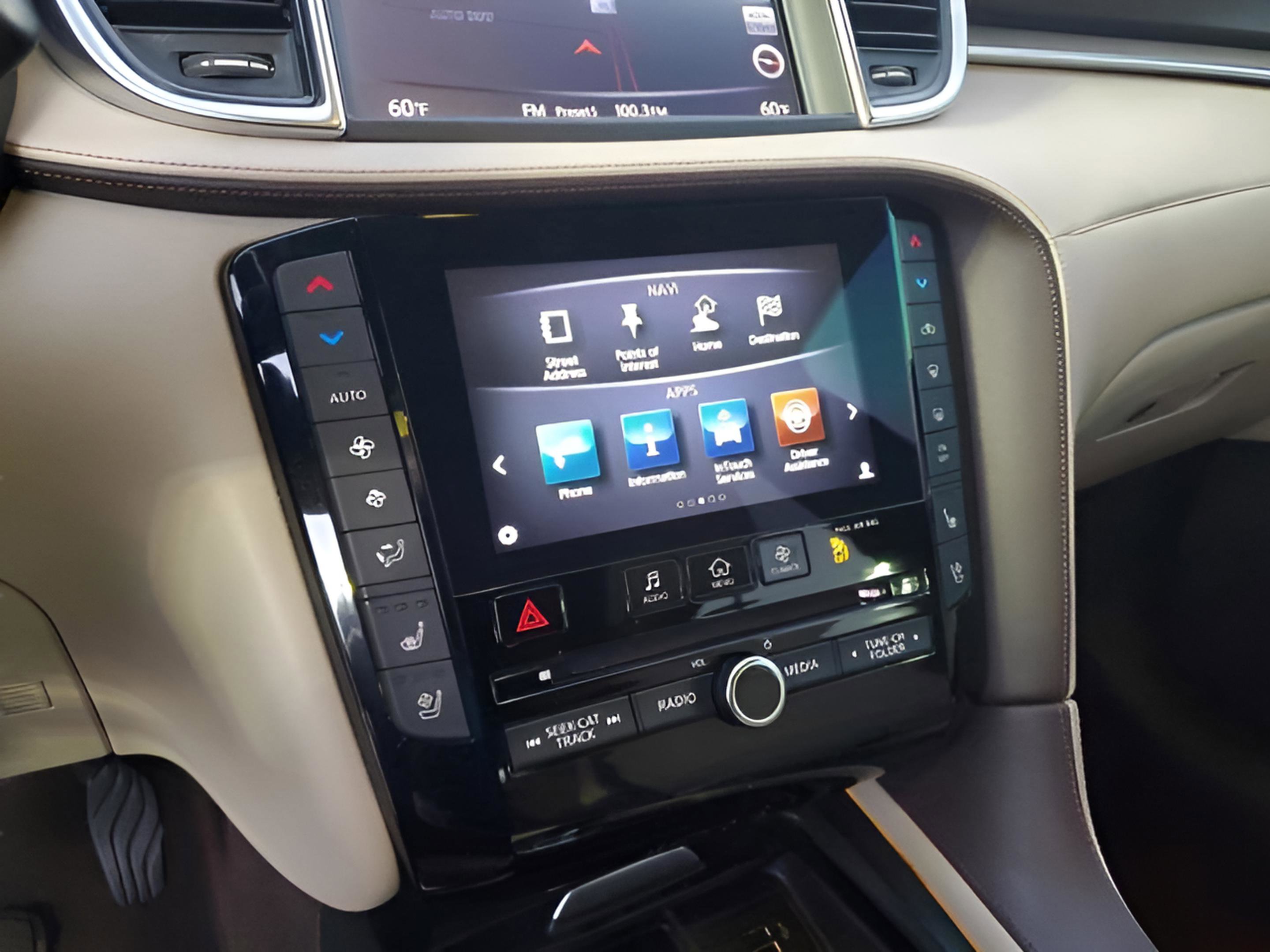 Used 2019 INFINITI QX50 Essential w/ Sensory Package image 19