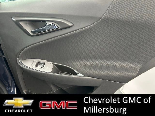 Used 2017 Chevrolet Malibu LT w/ Driver Confidence Package image 26