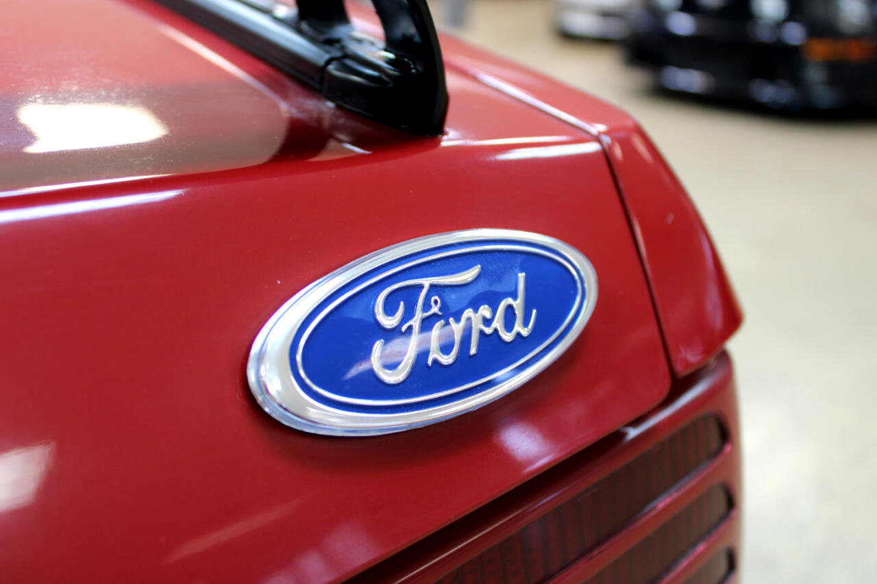 Used 1987 Ford Mustang GT image 30