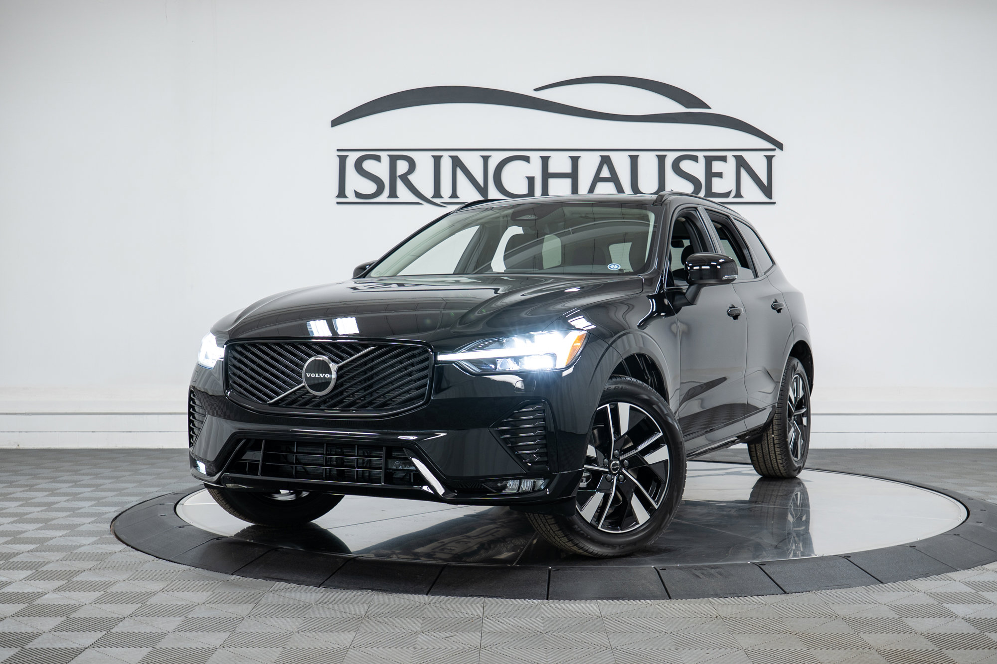 New 2026 Volvo XC60 B5 Core w/ Climate Package image 26