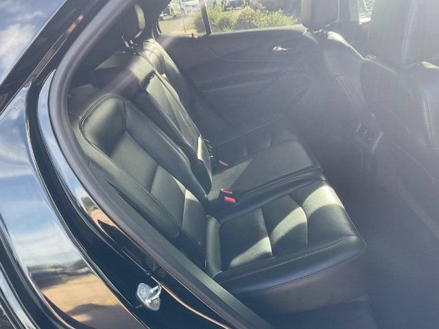 Used 2020 Chevrolet Equinox LT w/ Midnight Edition FWD image 12