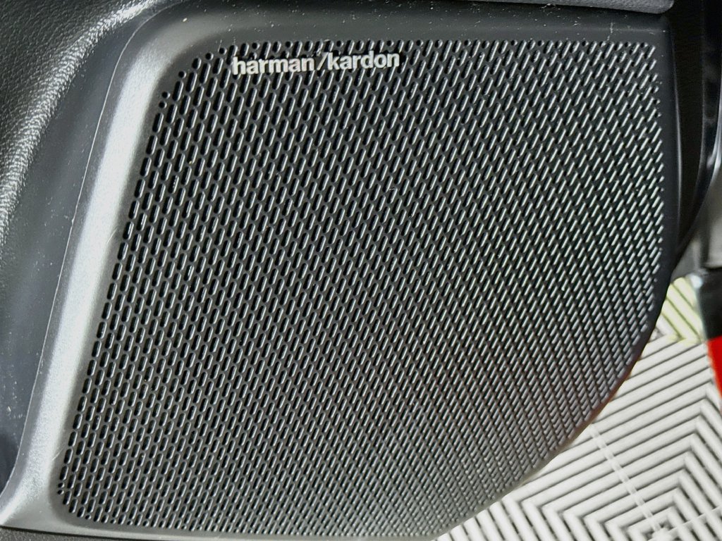 Used 2021 Kia Soul Turbo FWD image 12