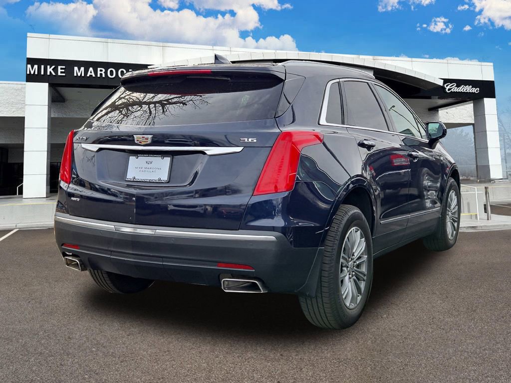 Used 2017 Cadillac XT5 Luxury w/ Driver Awareness Package image 3