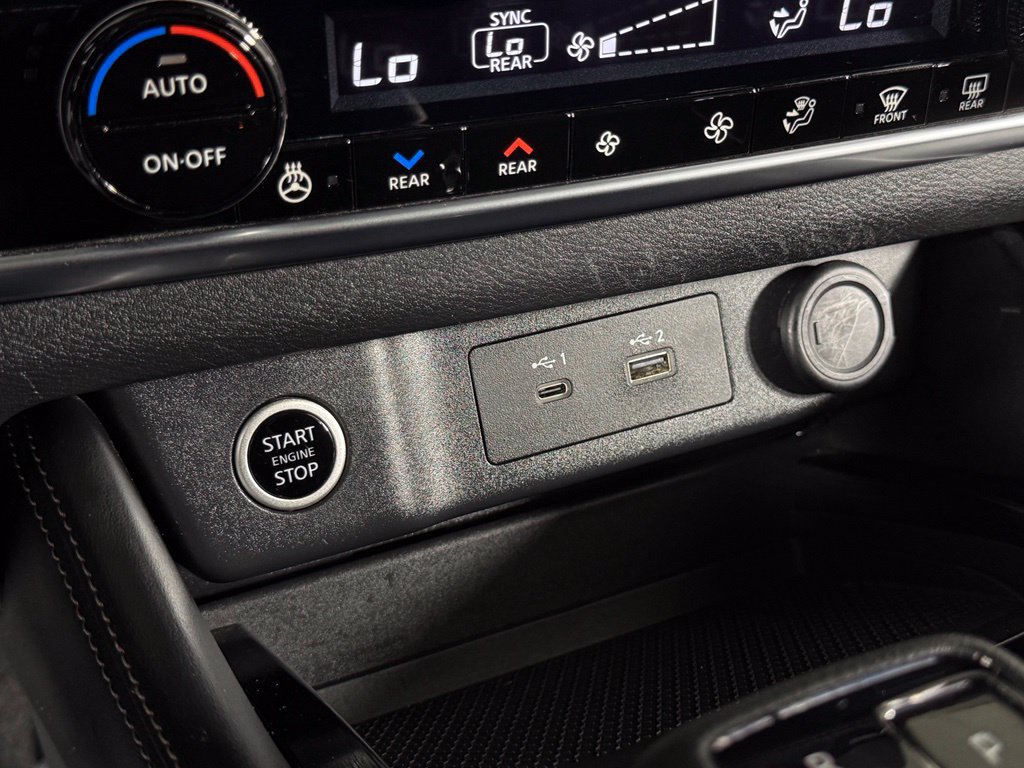 Certified 2023 Nissan Rogue SL w/ SL Premium Package FWD image 21