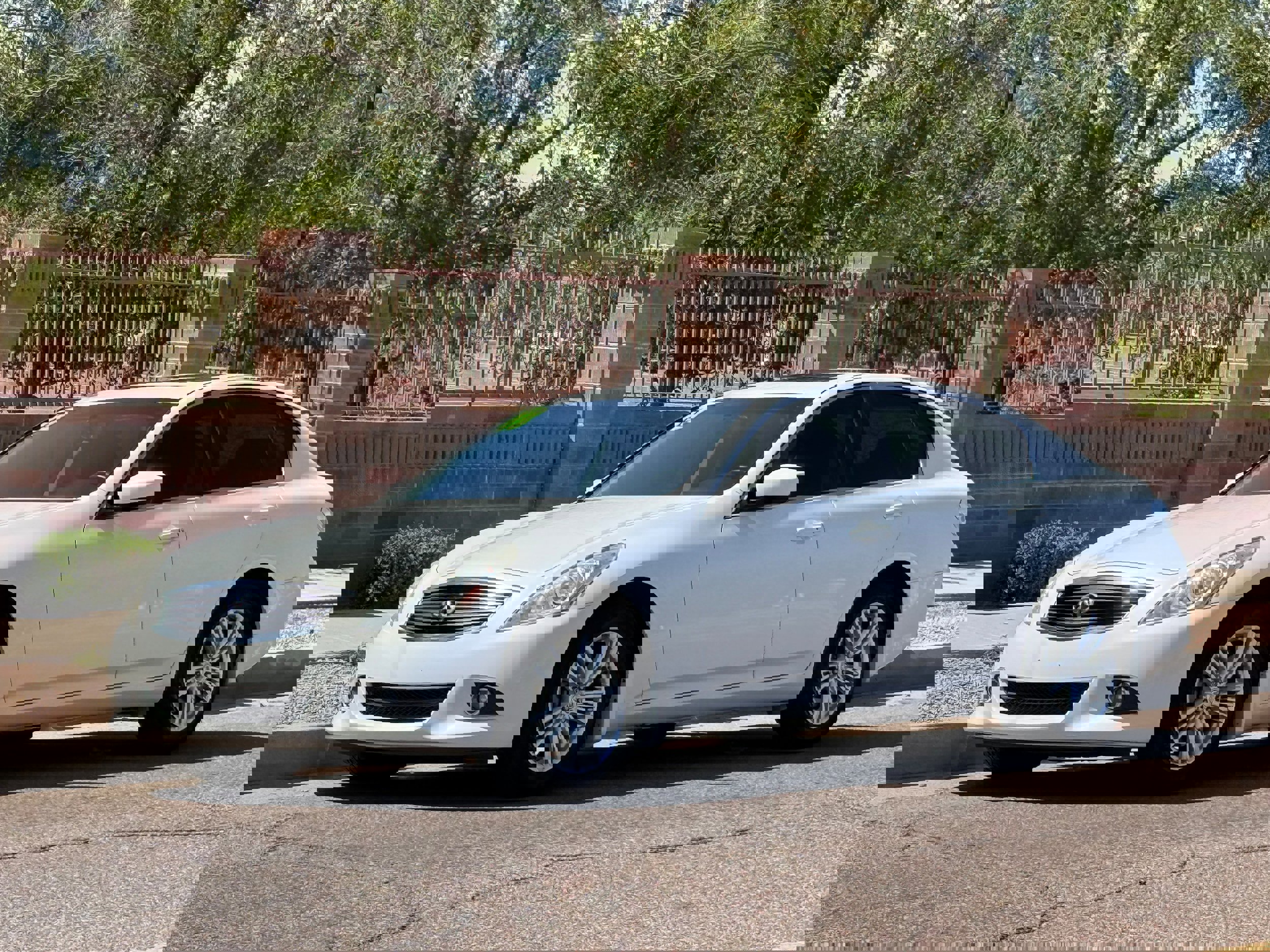 Used 2013 INFINITI G37 x Sedan w/ Premium Pkg image 1