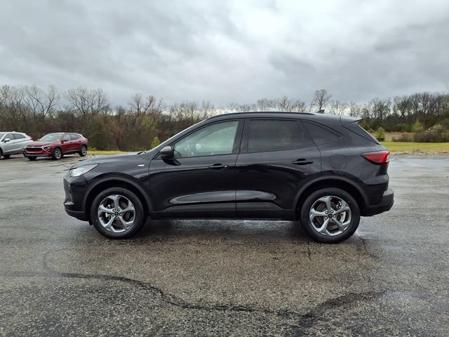 Used 2025 Ford Escape ST-Line AWD/4WD image 32