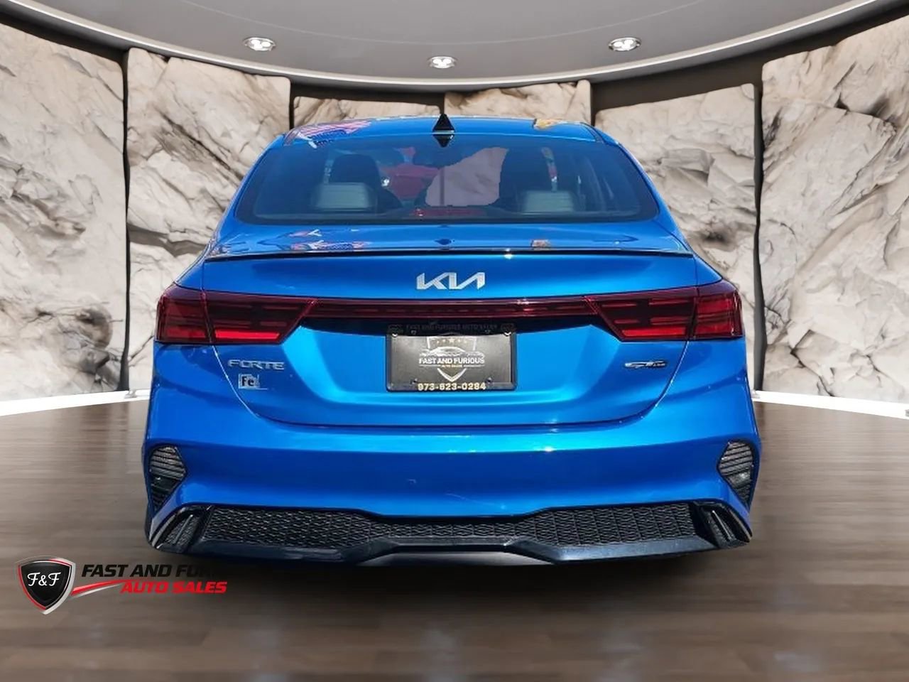Used 2023 Kia Forte GT-Line image 7