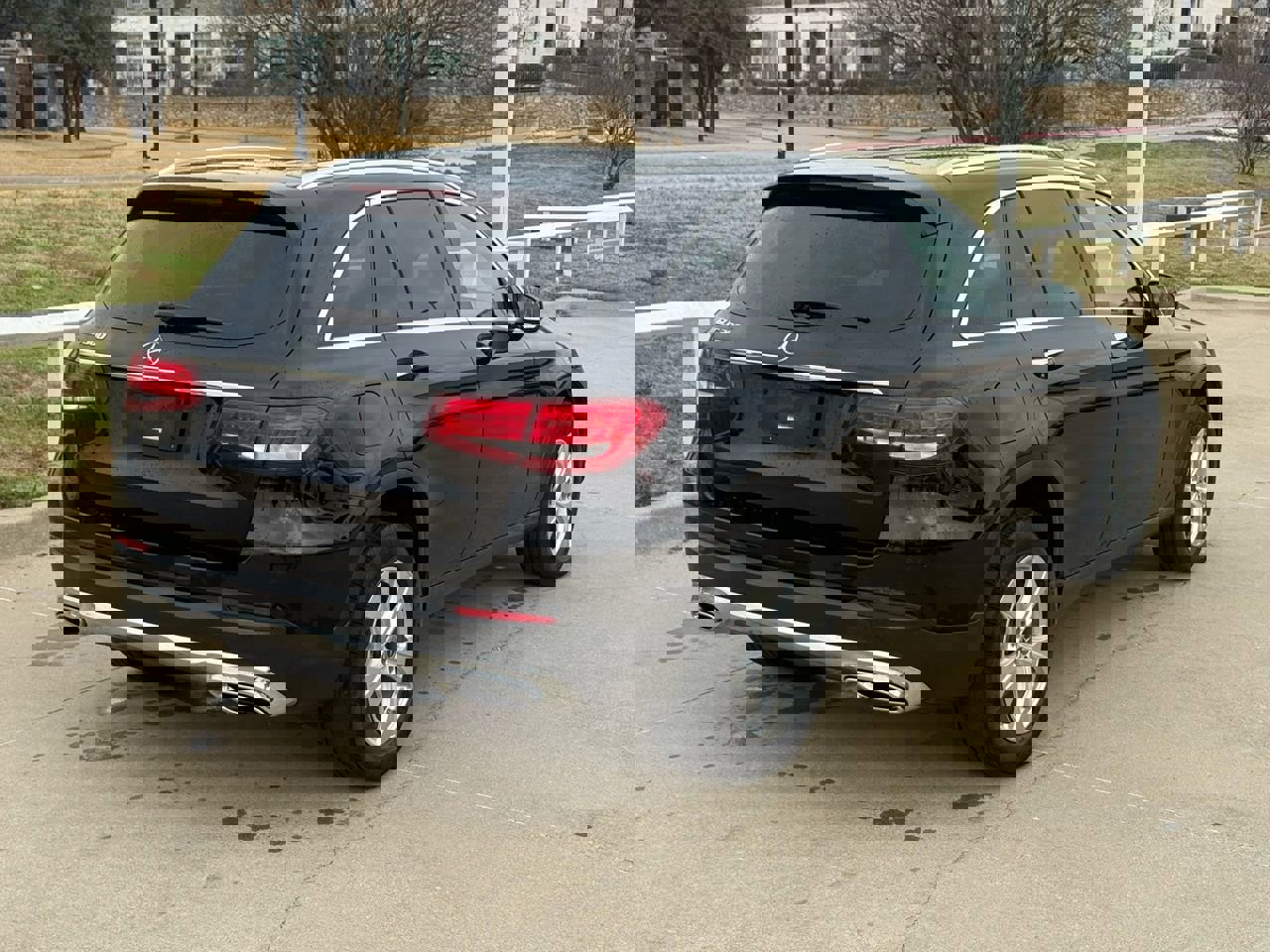 Used 2018 Mercedes-Benz GLC 300 image 4