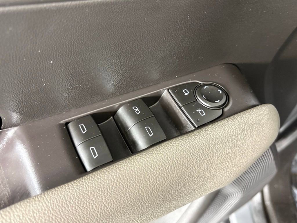 Used 2023 Chevrolet Colorado ZR2 w/ ZR2 Convenience Package III image 18