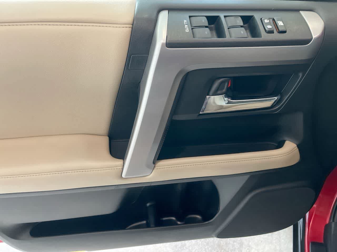 Used 2019 Toyota 4Runner SR5 Premium AWD/4WD image 13