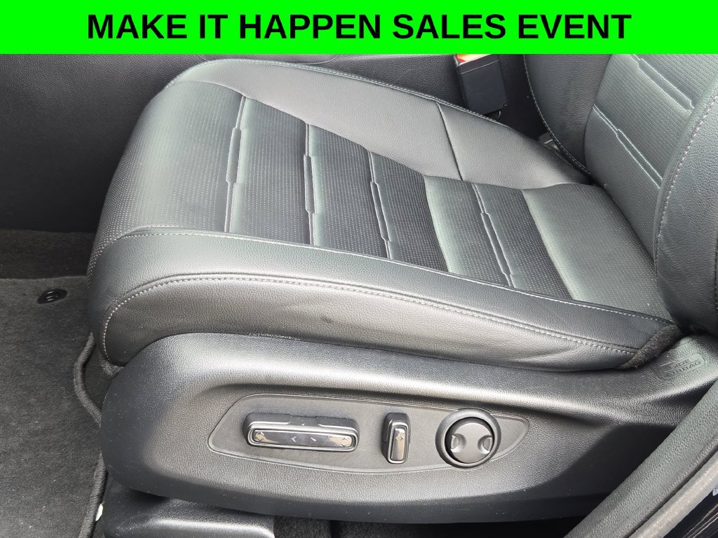 Used 2025 Honda CR-V EX-L image 13