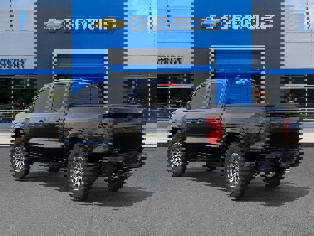 New 2026 Chevrolet Colorado LT image 3