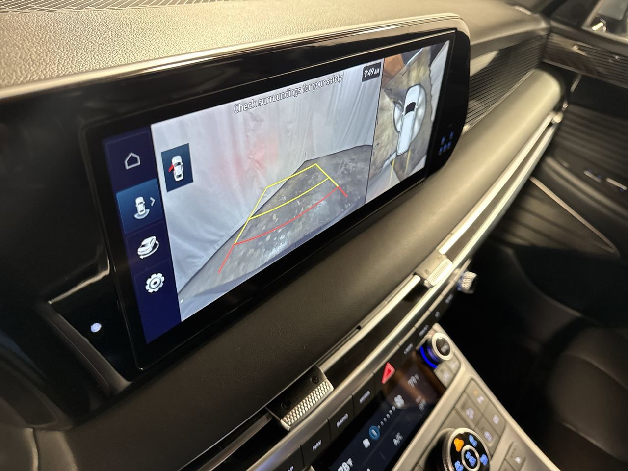 Used 2023 Hyundai Palisade Calligraphy w/ Cargo Package image 25