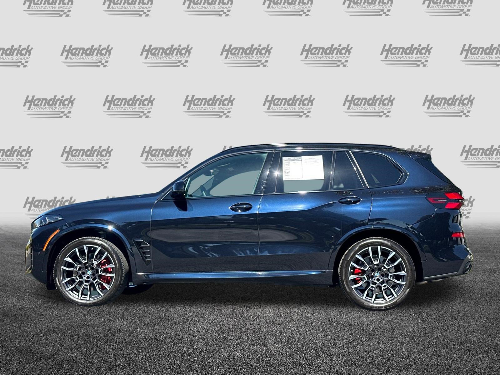 Certified 2026 BMW X5 M60i AWD/4WD image 8
