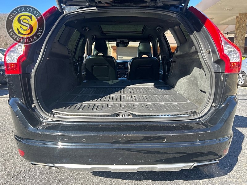 Used 2015 Volvo XC60 T5 Platinum w/ Climate Package FWD image 23