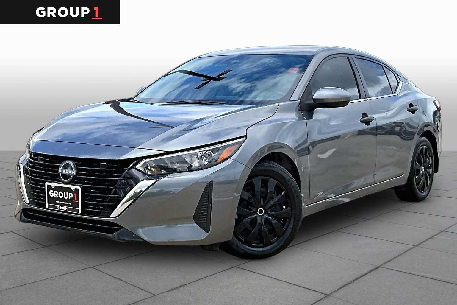Used 2025 Nissan Sentra S FWD image 1