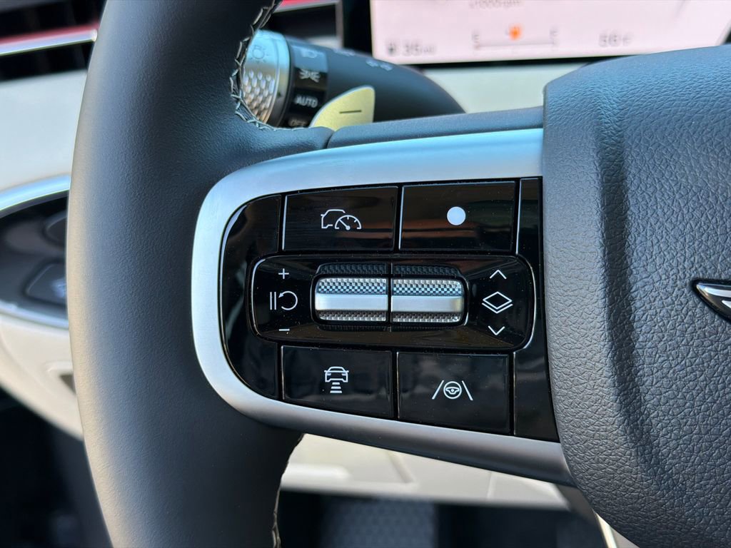 New 2026 Genesis GV70 2.5T Advanced AWD/4WD image 25