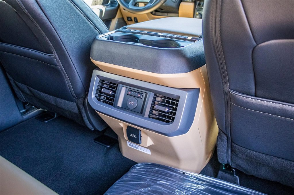 New 2026 Ford F350 Lariat image 18