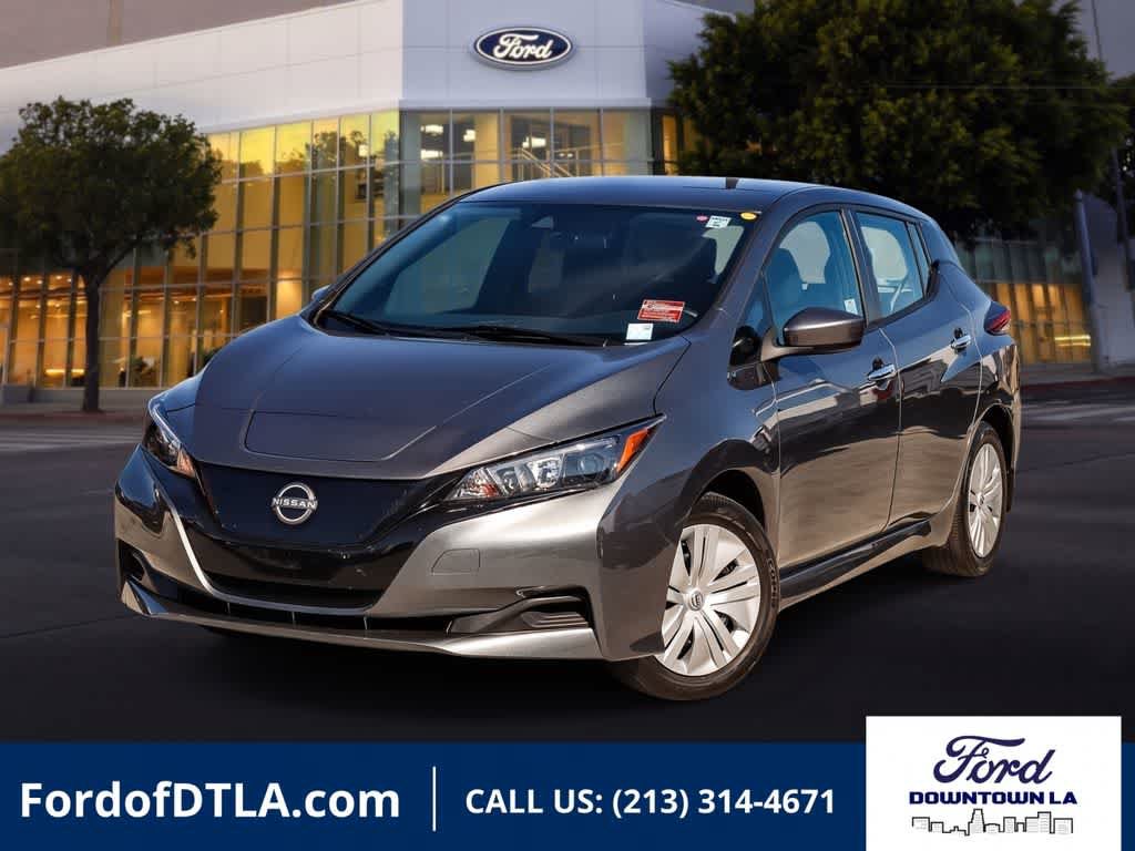 Used 2025 Nissan Leaf S FWD image 1