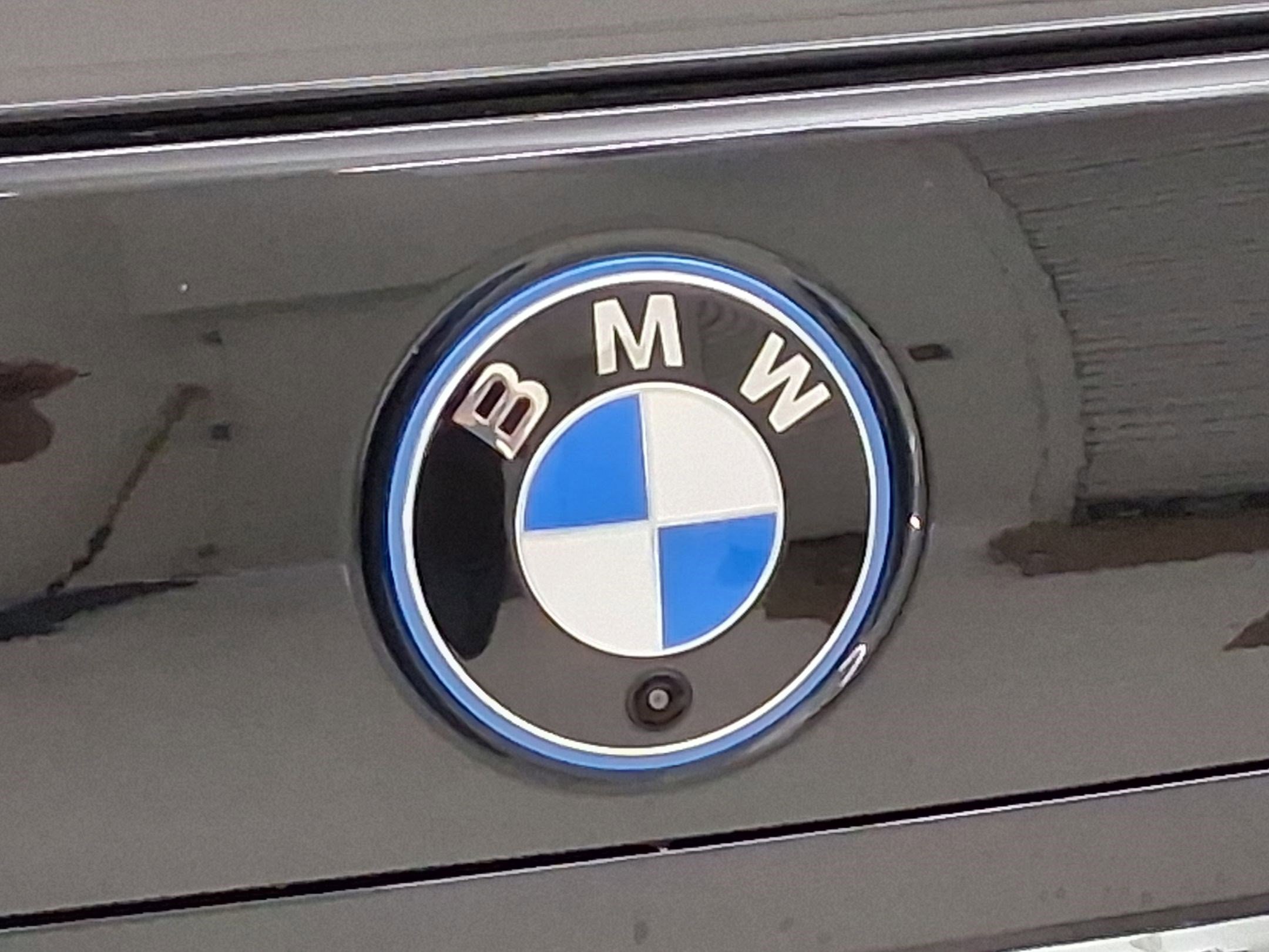 New 2026 BMW 750e xDrive w/ Premium Package AWD/4WD image 19