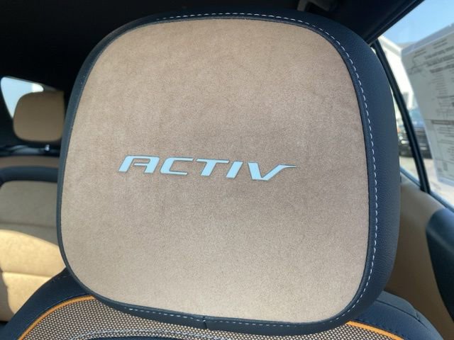 New 2026 Chevrolet Equinox ACTIV w/ Convenience Package III AWD/4WD image 19